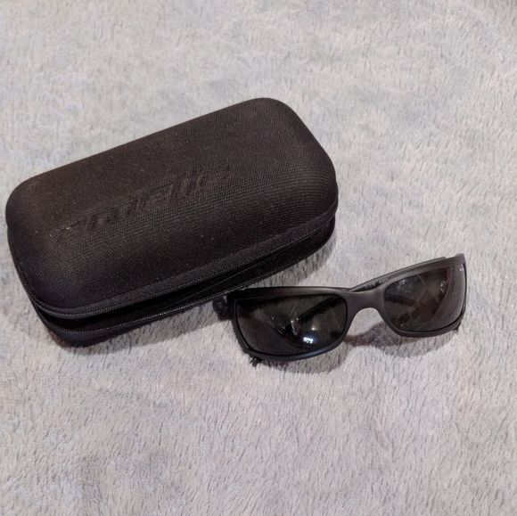 Arnette Other - 🔥HP🔥Men's Arnette Luxottica Sunglasses